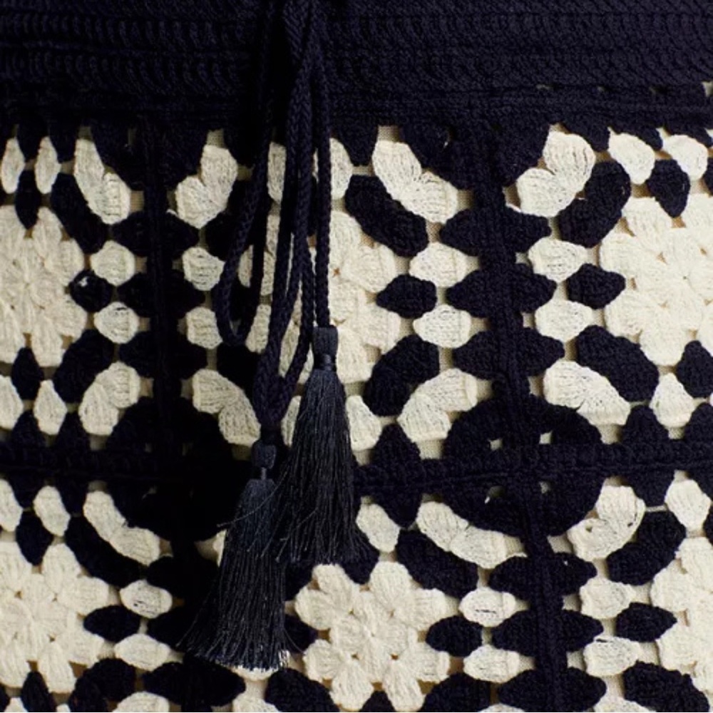 FRAME Crochet Tassel Skirt – Size Medium — NWT — MSRP $398 - Picture 3 of 7